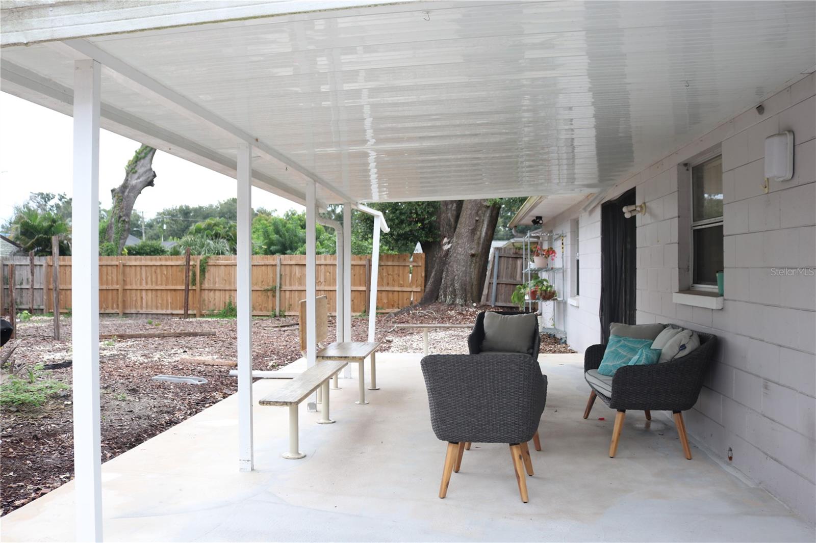 OAK VALLEY SUB UN 1 - Residential Lease