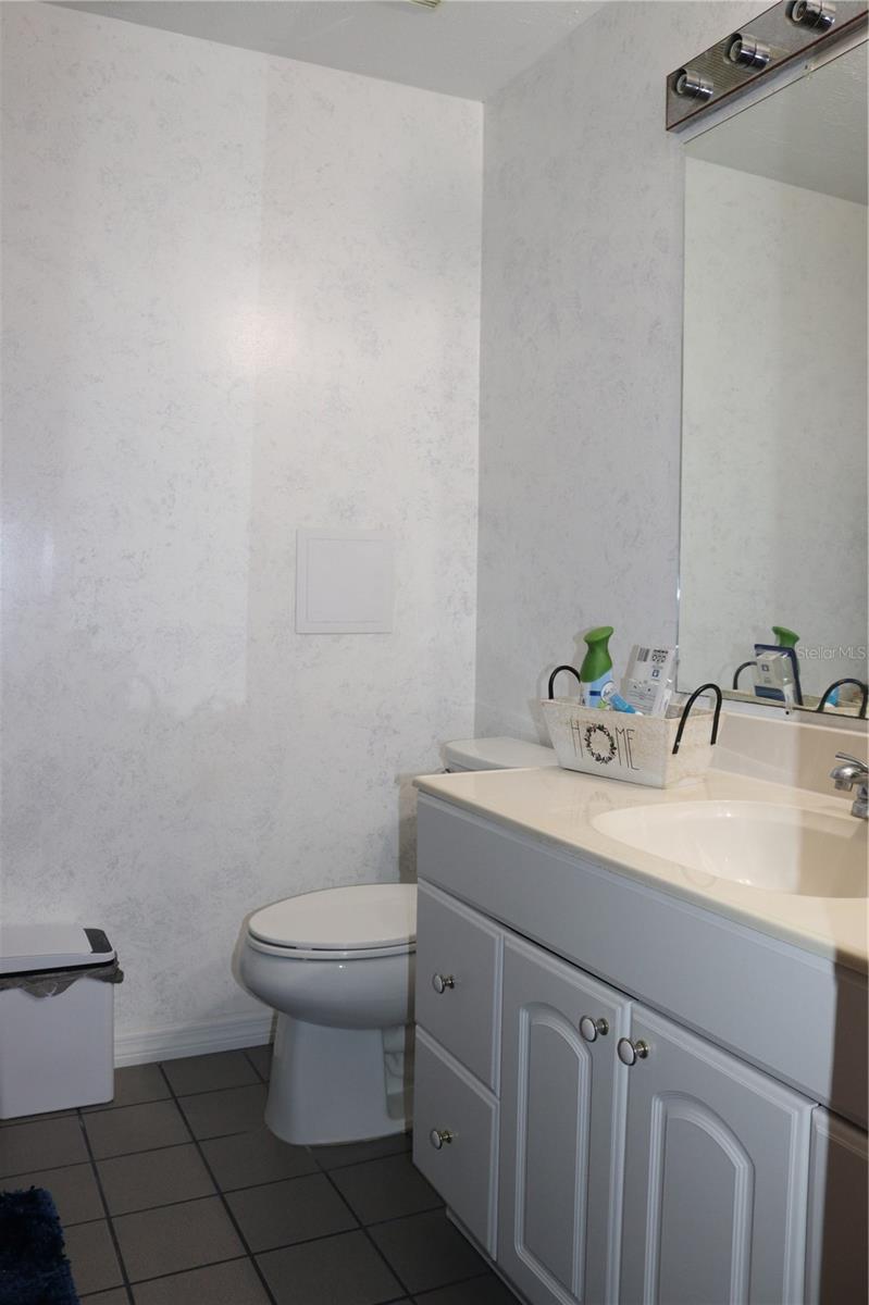 OAK VALLEY SUB UN 1 - Residential Lease