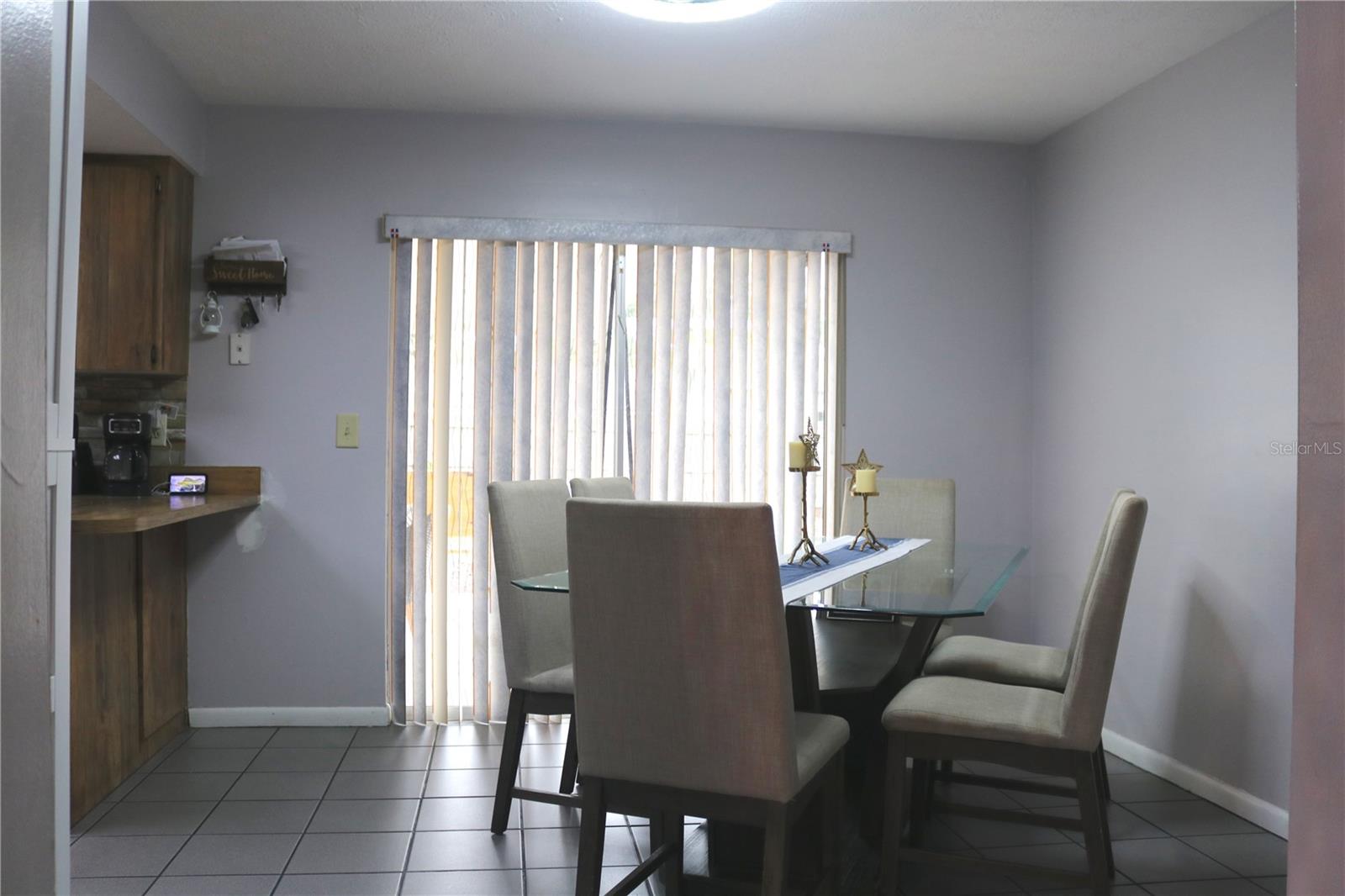 OAK VALLEY SUB UN 1 - Residential Lease