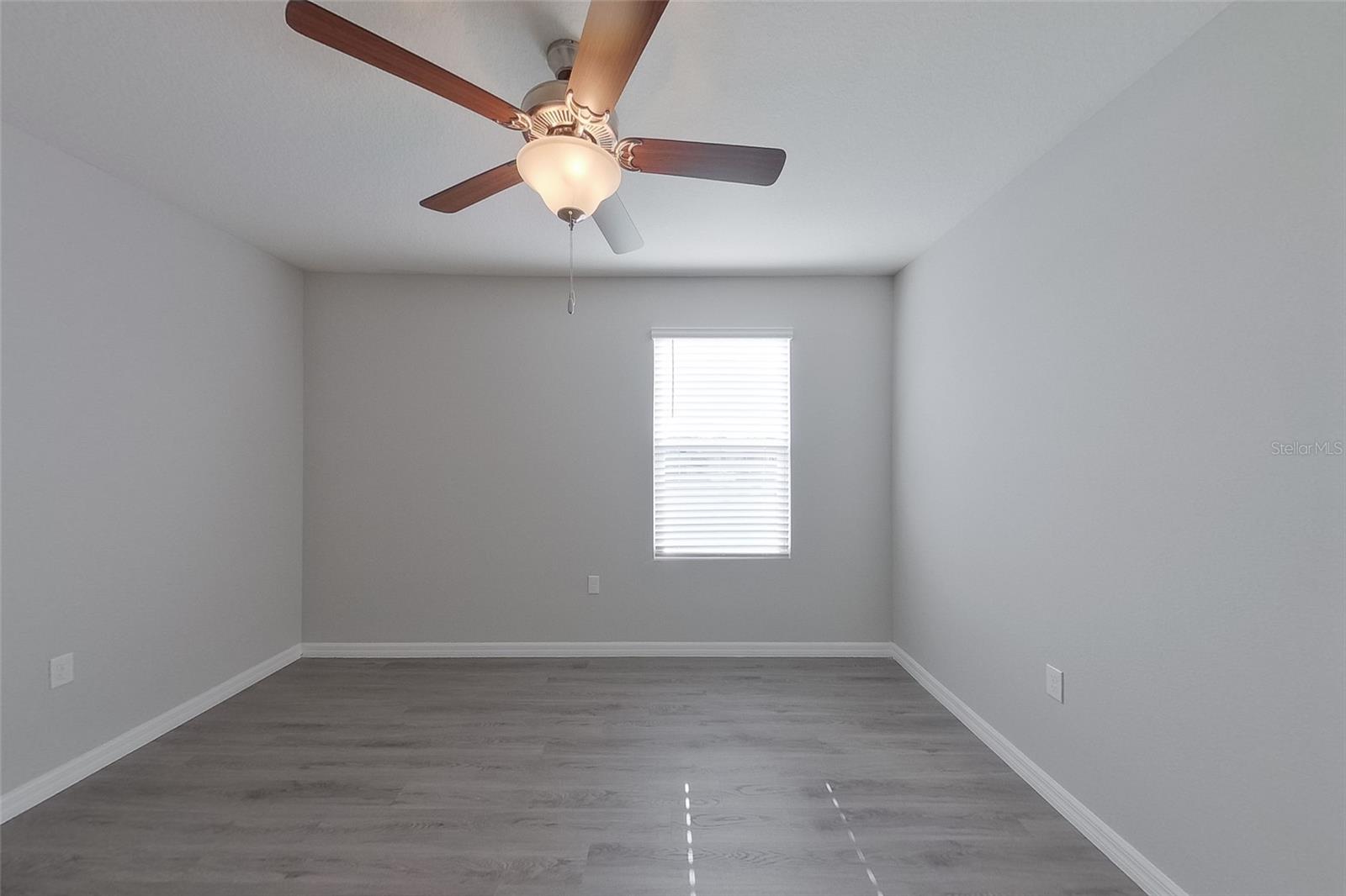 OCALA CROSSINGS - Residential Lease