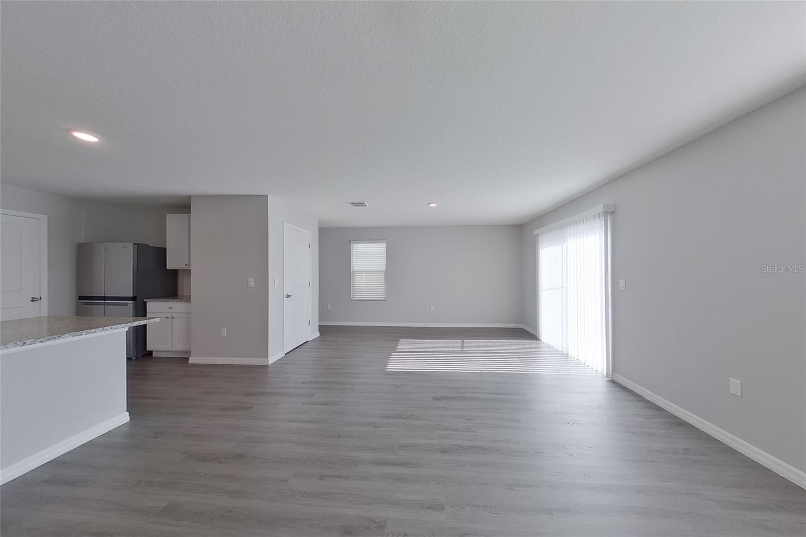 OCALA CROSSINGS - Residential Lease