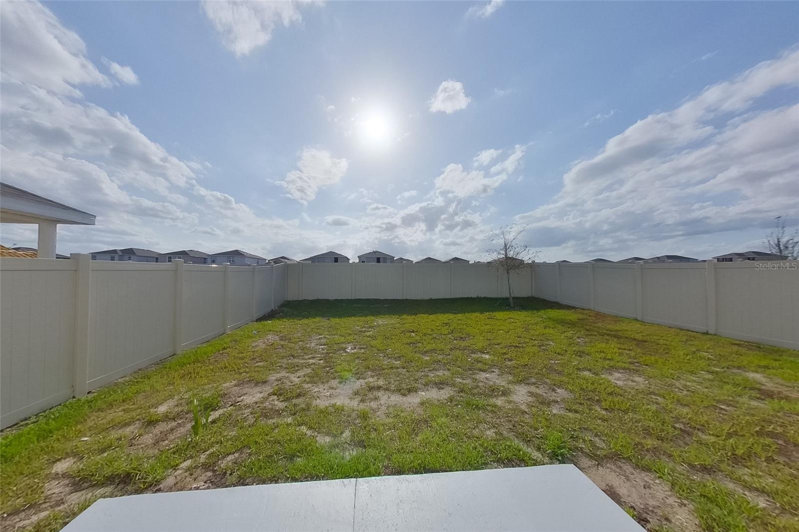 OCALA CROSSINGS - Residential Lease