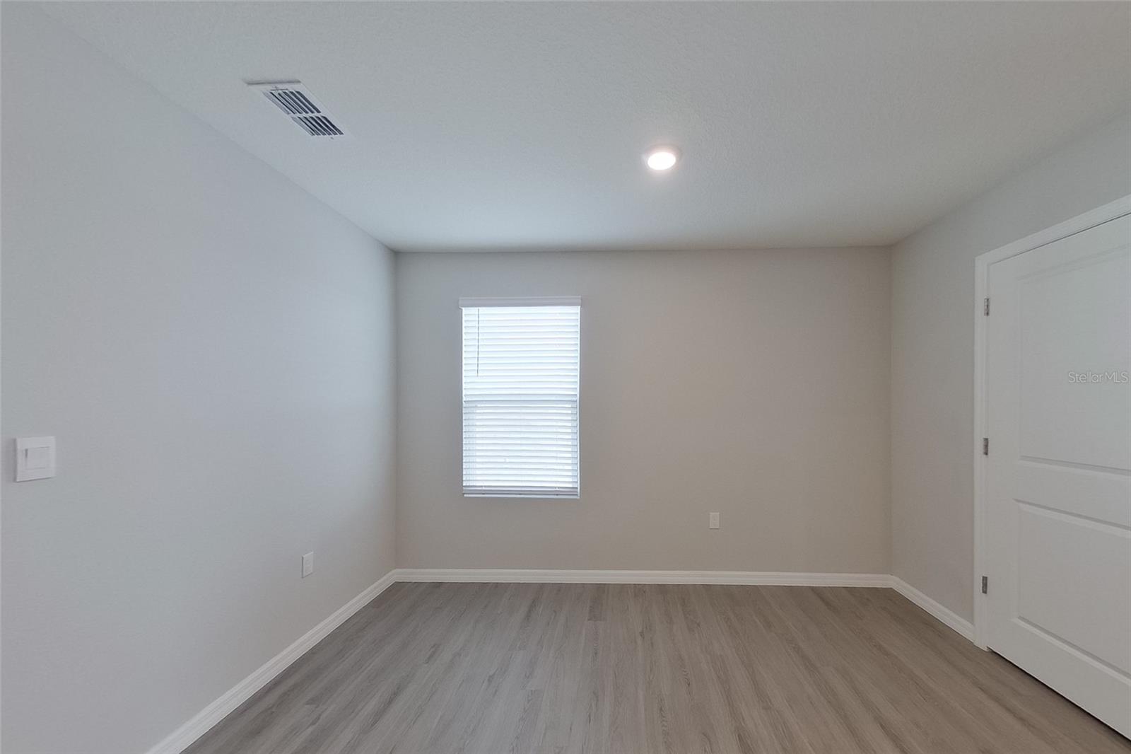 OCALA CROSSINGS - Residential Lease