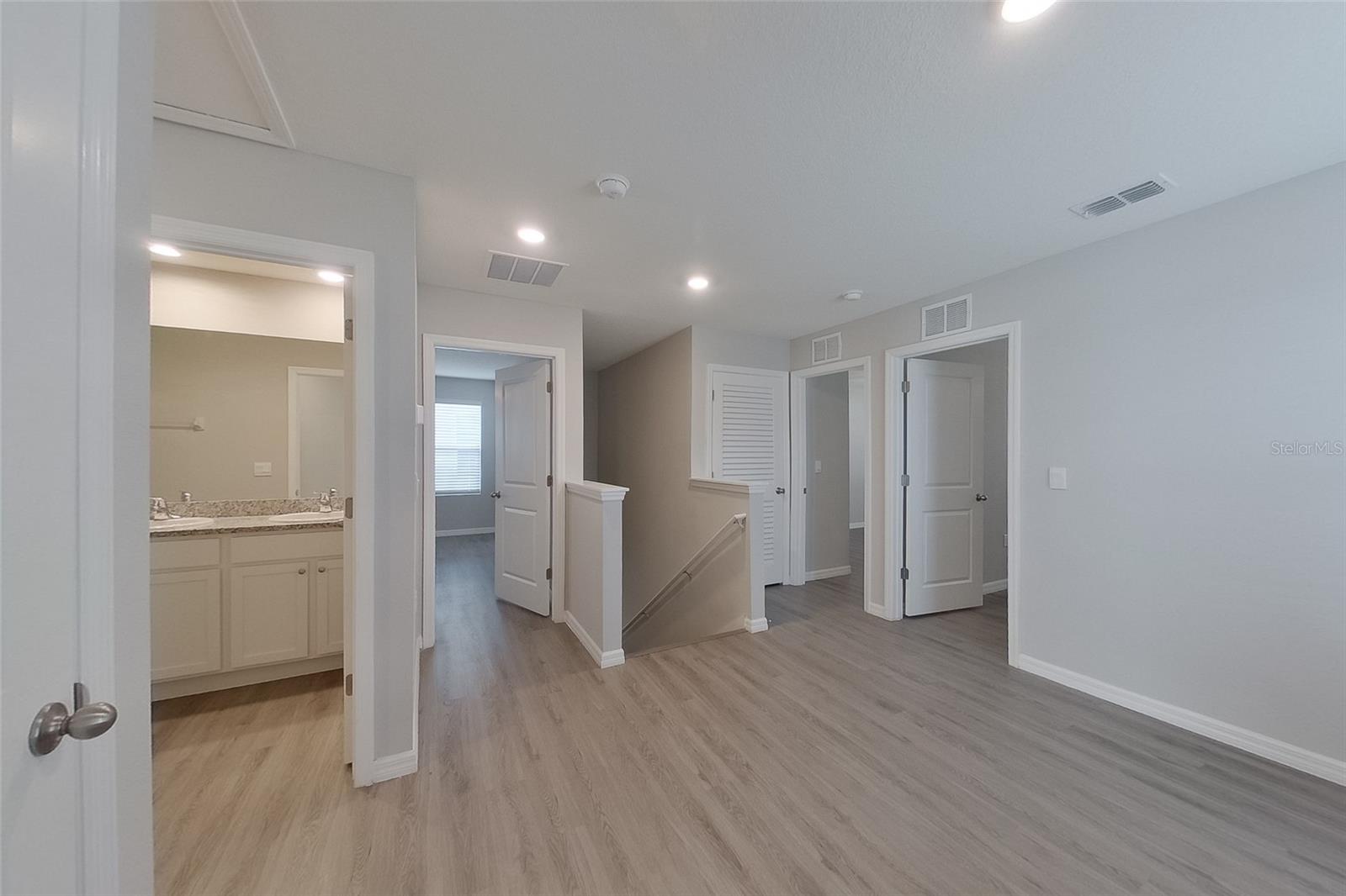 OCALA CROSSINGS - Residential Lease