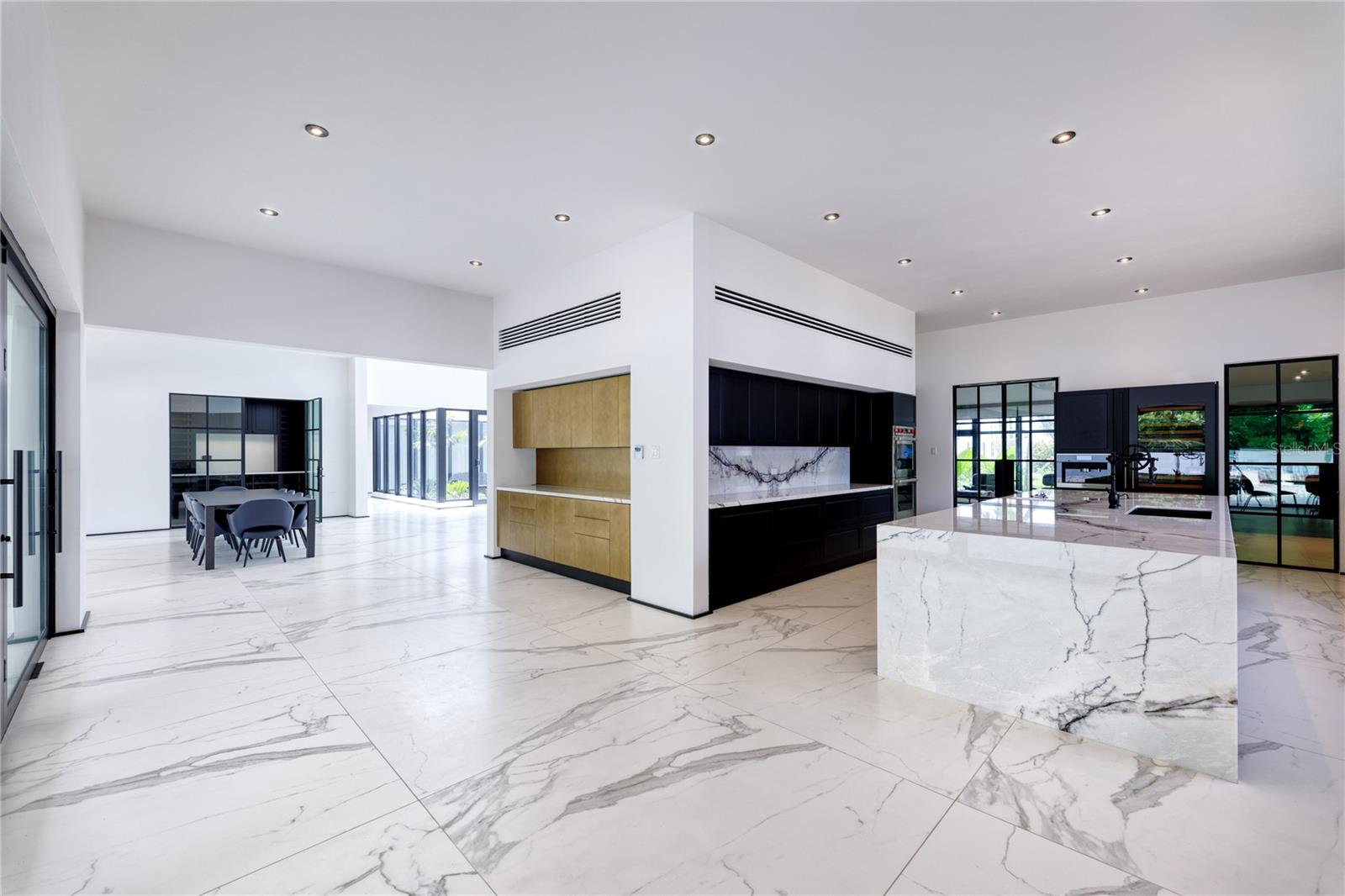 DORADO BEACH ESTATES - Residential