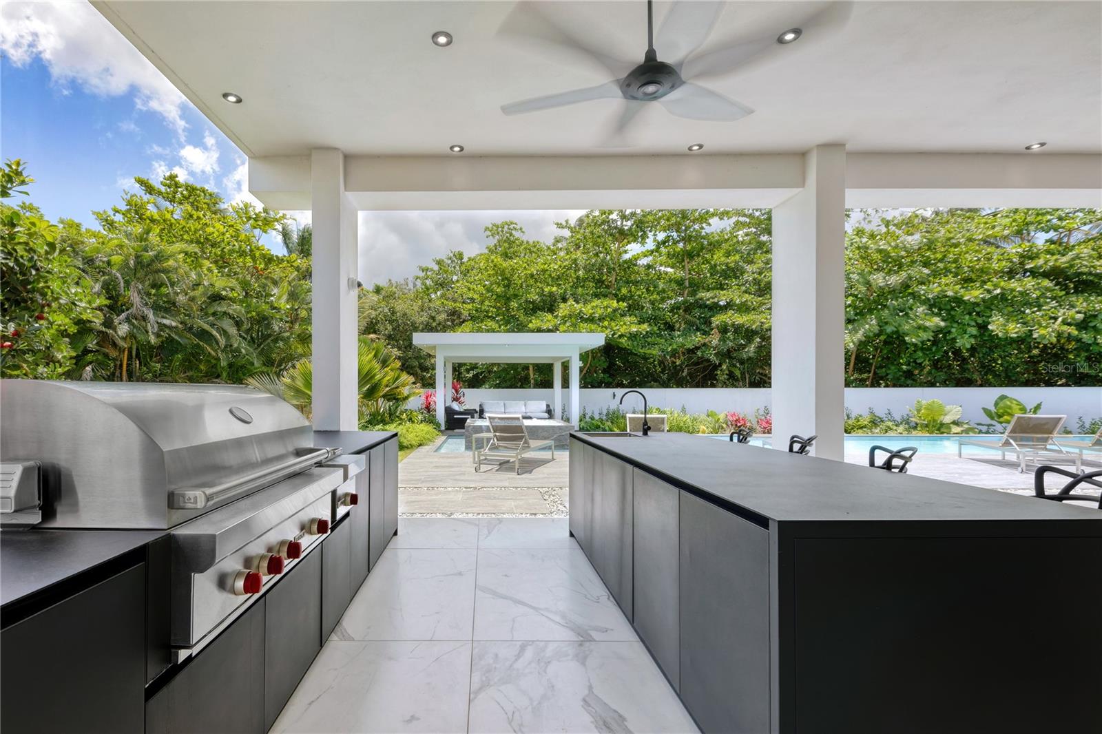 DORADO BEACH ESTATES - Residential