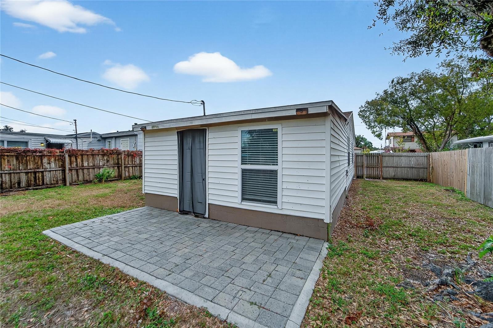 UNION HEIGHTS - Residential Lease