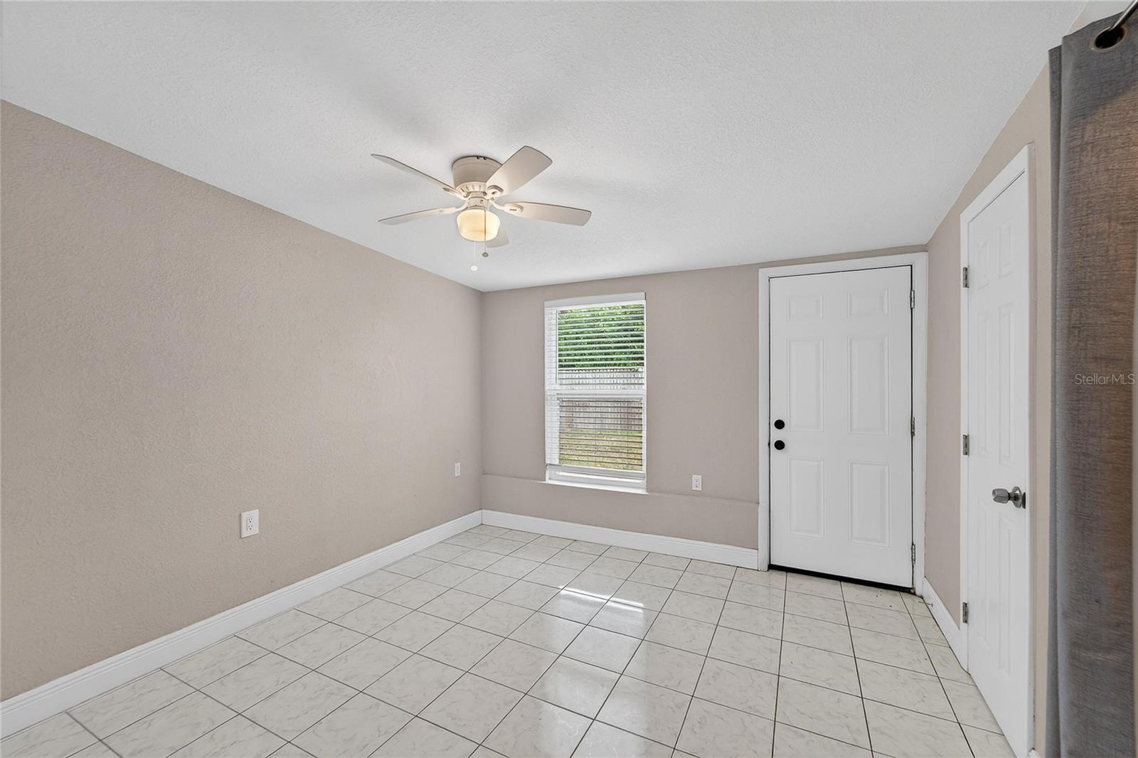 UNION HEIGHTS - Residential Lease