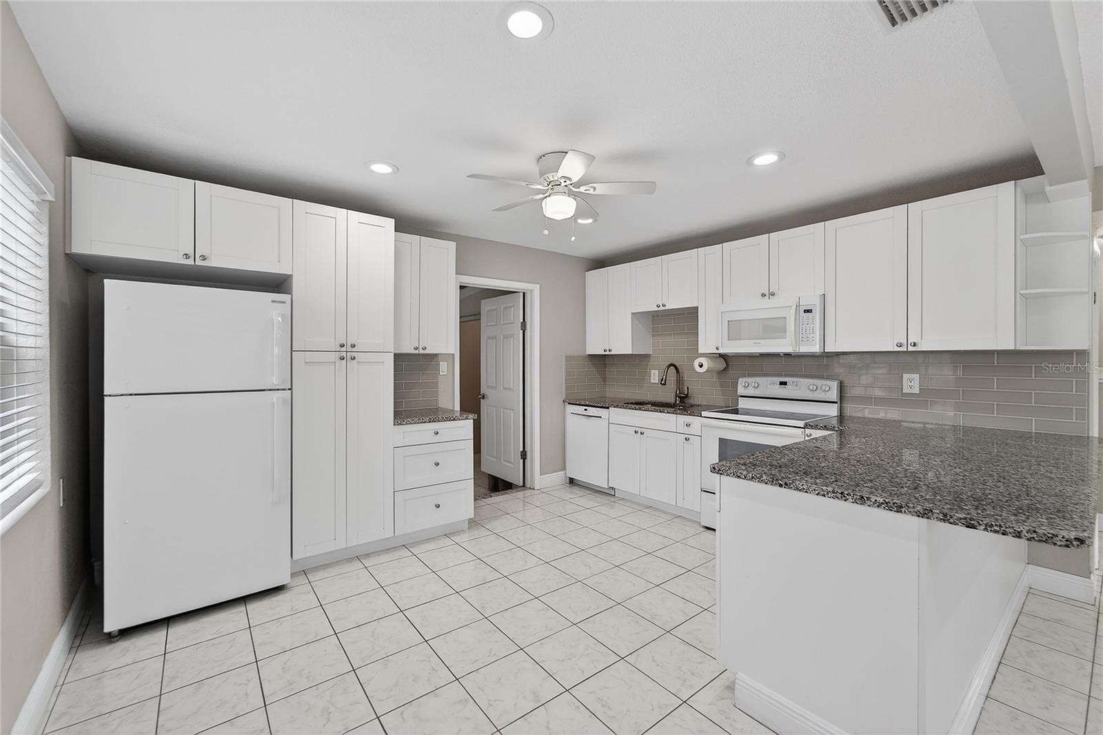 UNION HEIGHTS - Residential Lease