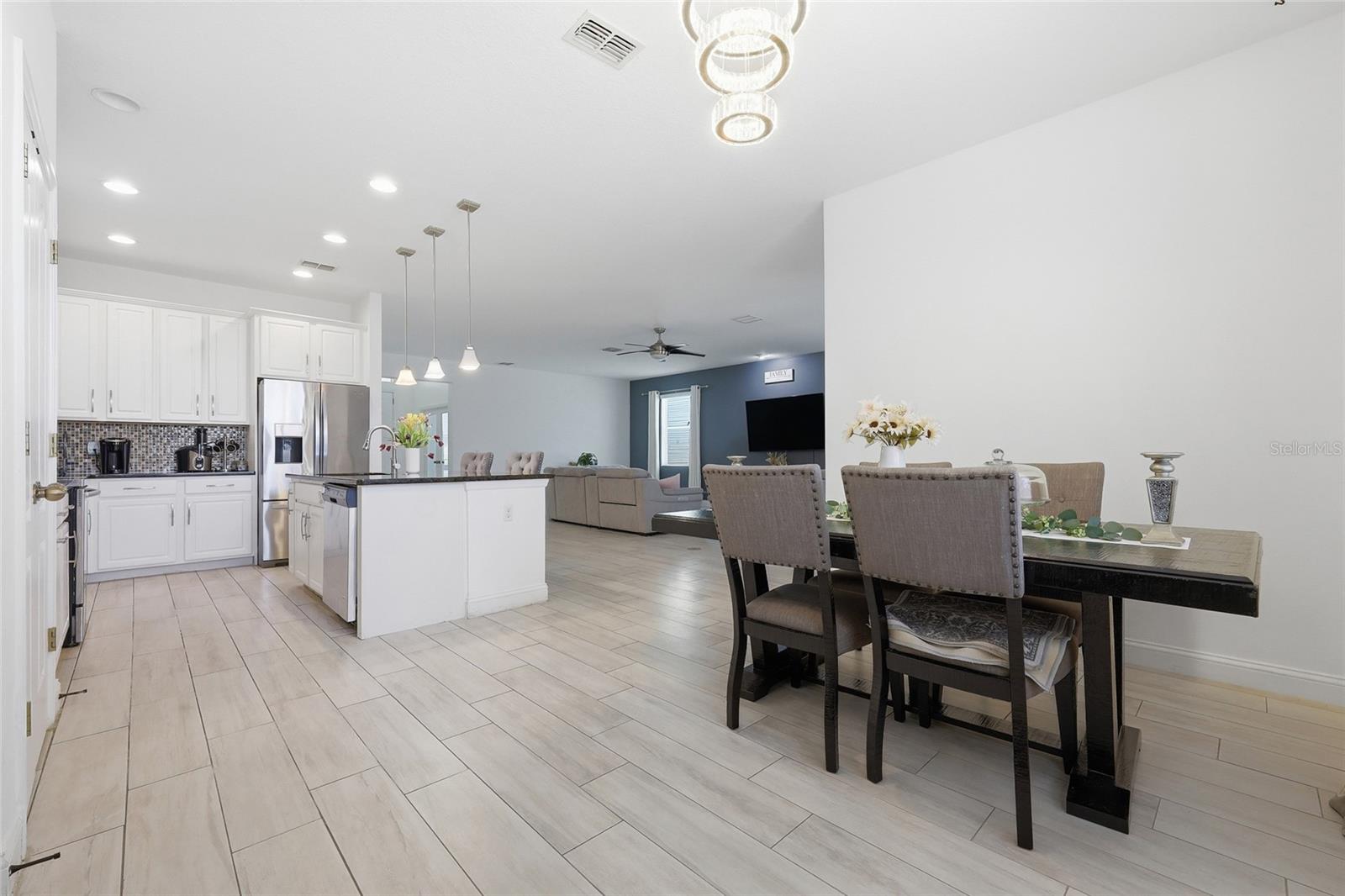 MCCORMICK WOODS PH 2 - Residential Lease