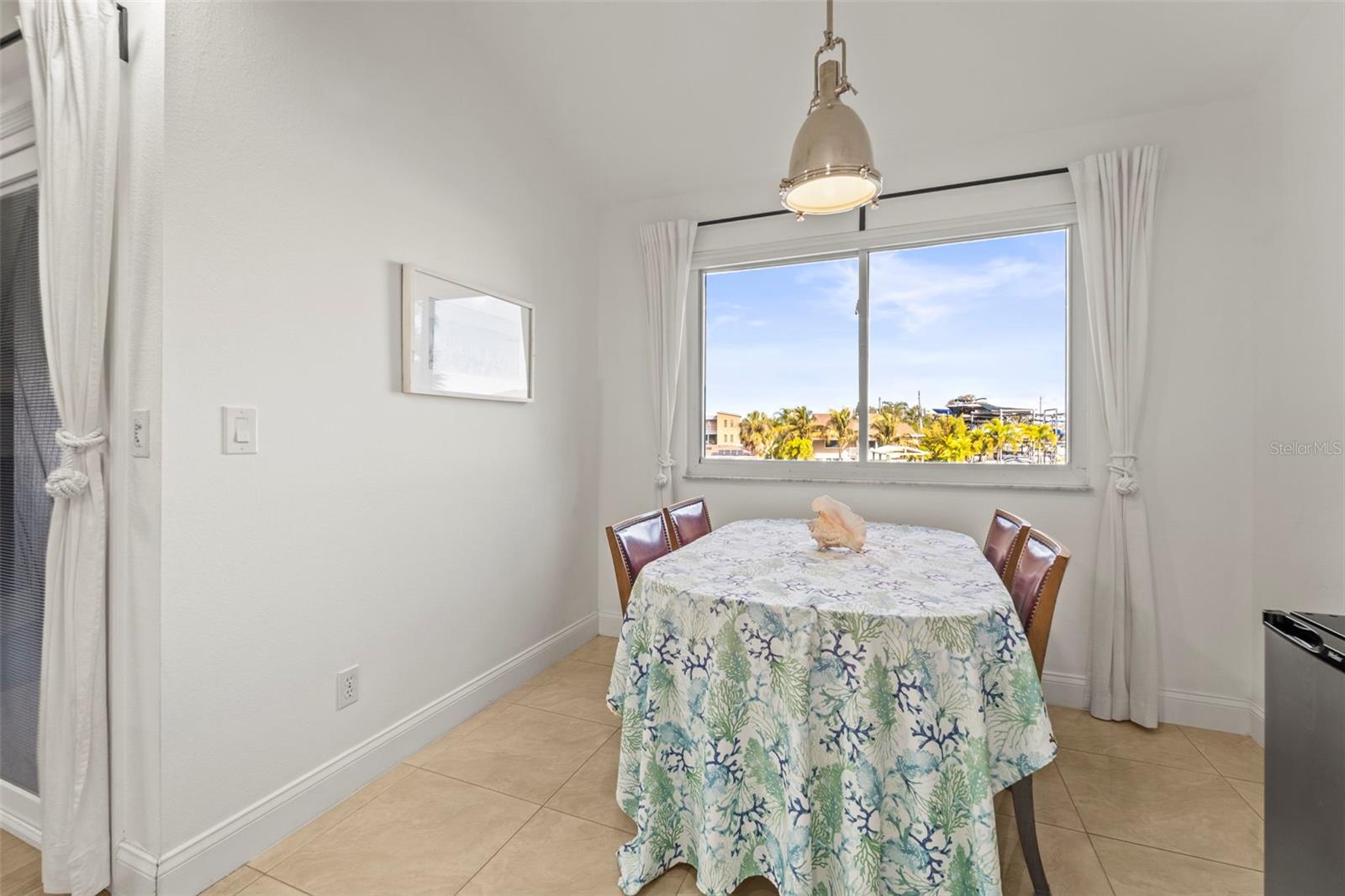 CURLEW LANDINGS - Residential