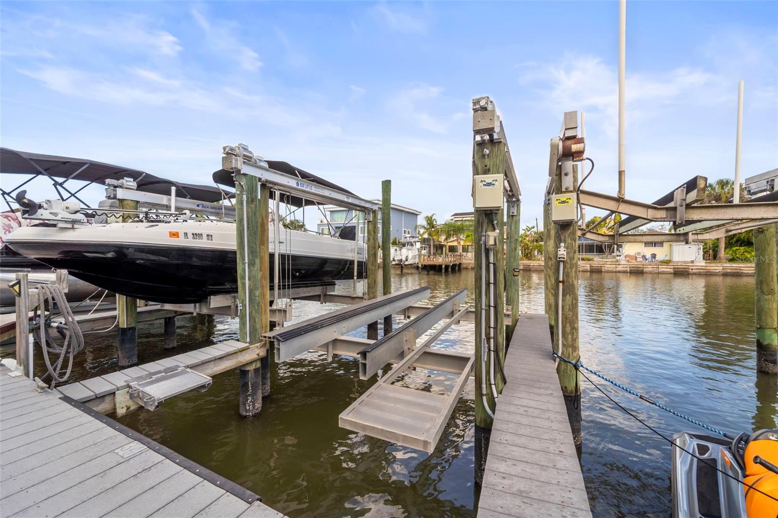 CURLEW LANDINGS - Residential