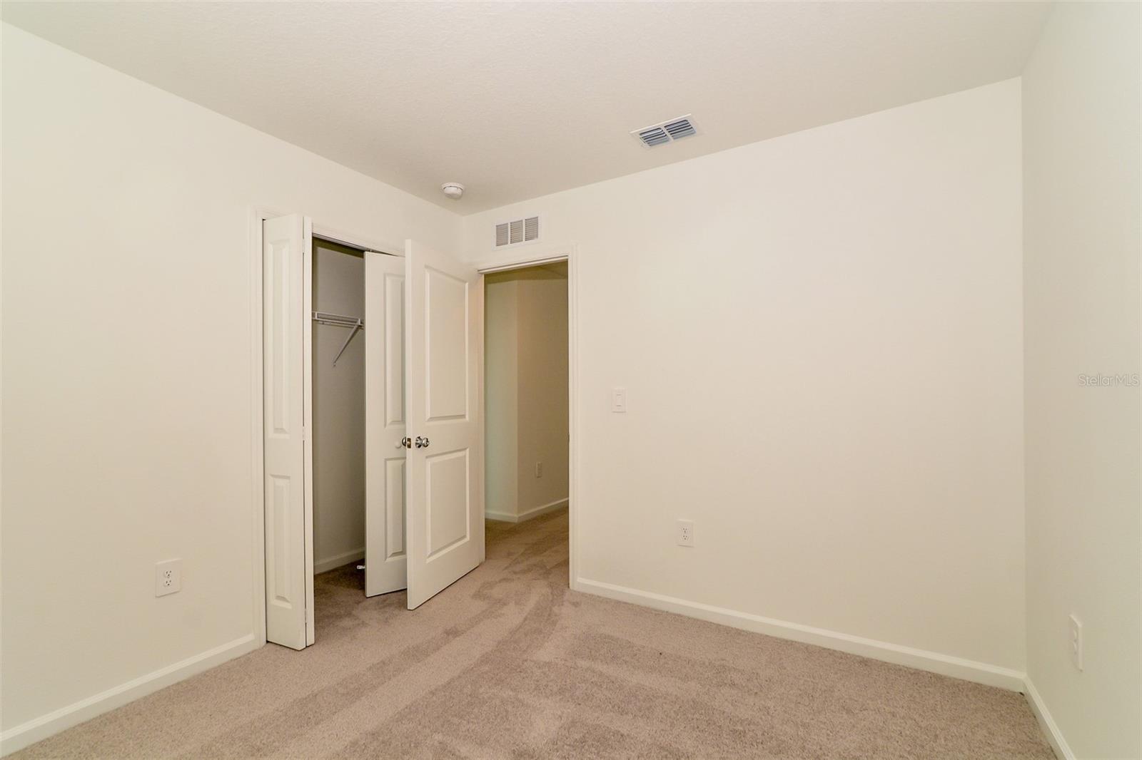 HAMILTON BLUFF SUB - Residential Lease