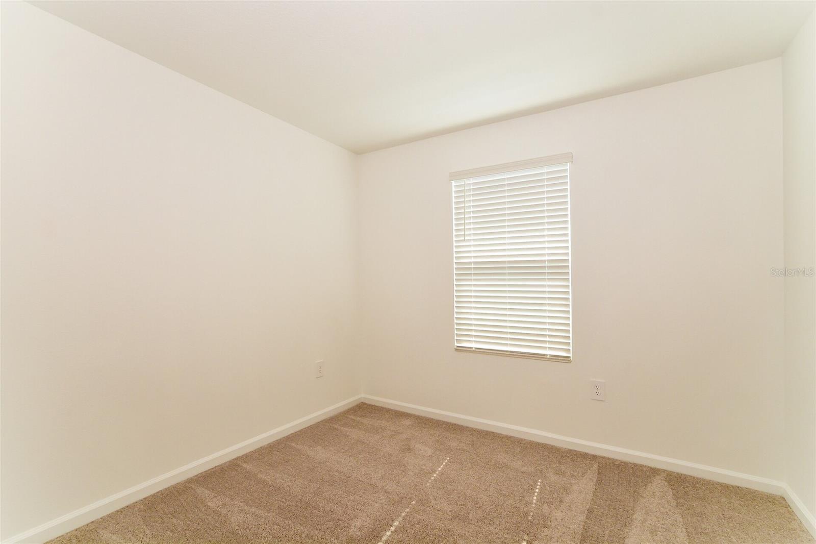 HAMILTON BLUFF SUB - Residential Lease