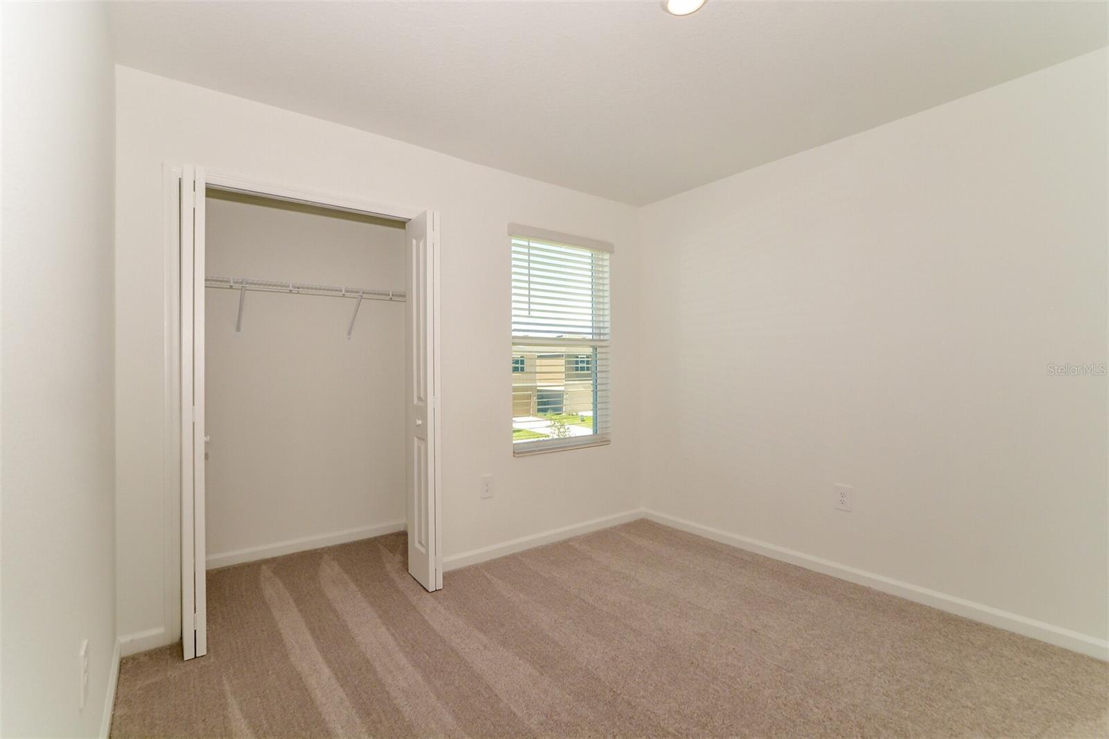 HAMILTON BLUFF SUB - Residential Lease