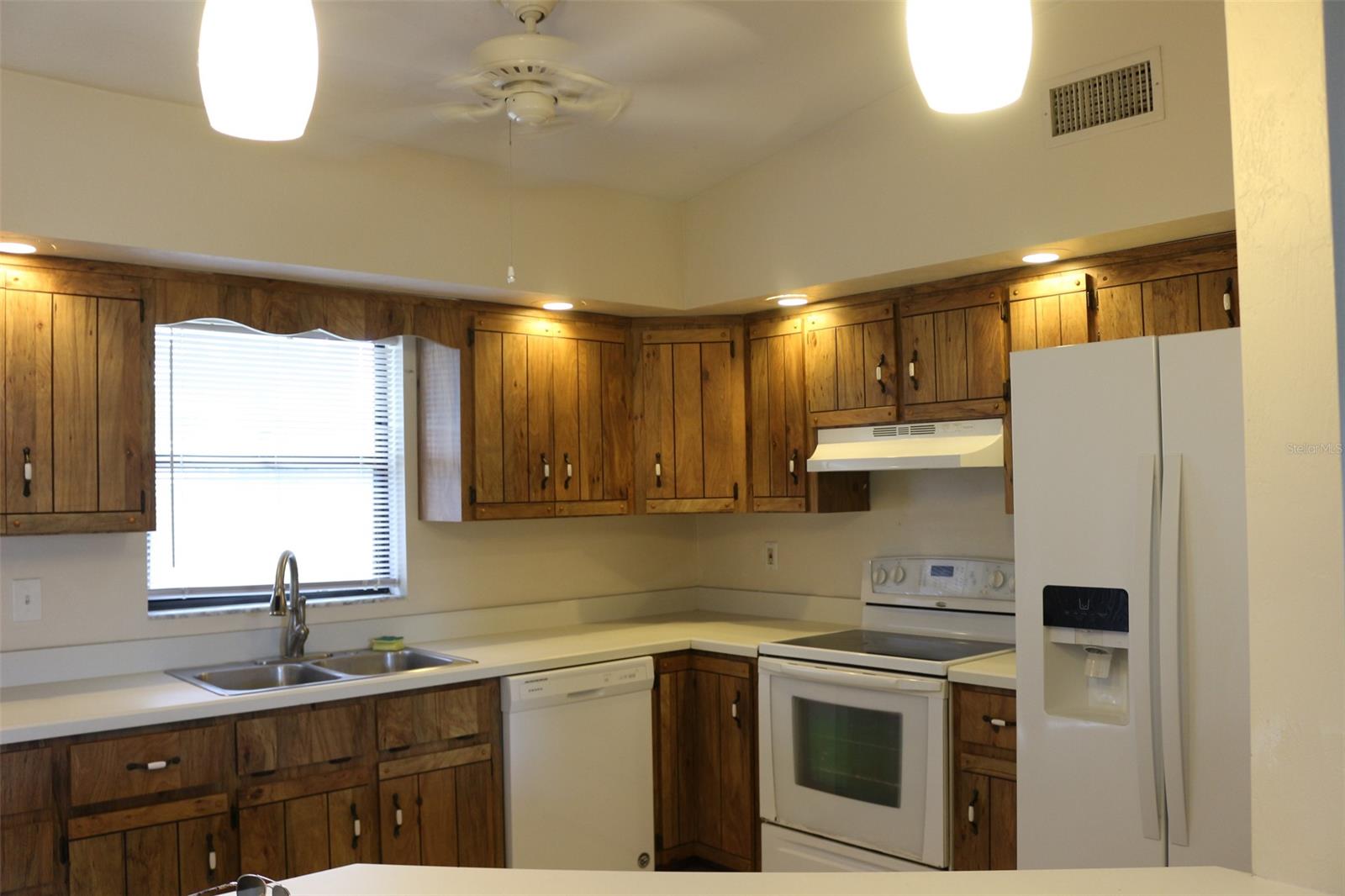 Silver Sands Sec D - Residential Lease