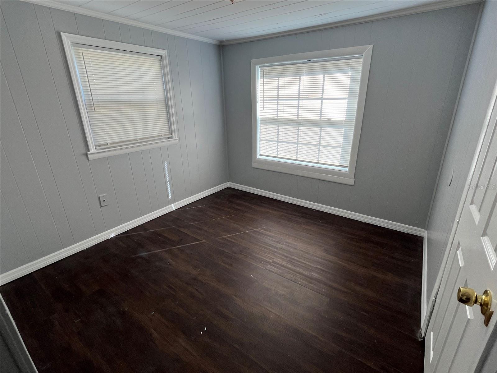 SANDEMANS SUB - Residential Lease