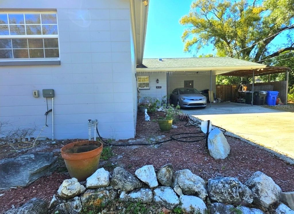 Photo of 6736 Ralston Beach Circle, Tampa, FL 33614 (MLS # TB8468780)