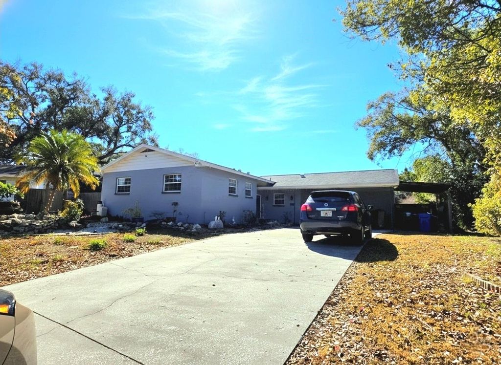 Photo of 6736 Ralston Beach Circle, Tampa, FL 33614 (MLS # TB8468780)