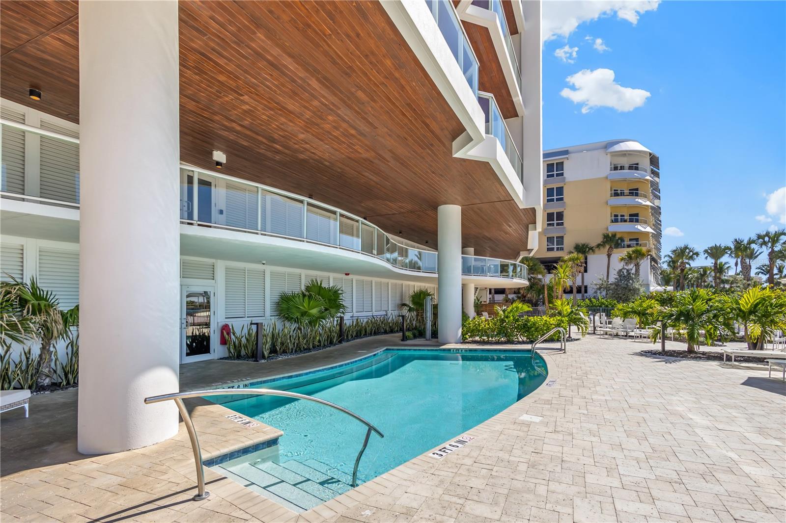 TEN35 SEASIDE - Residential