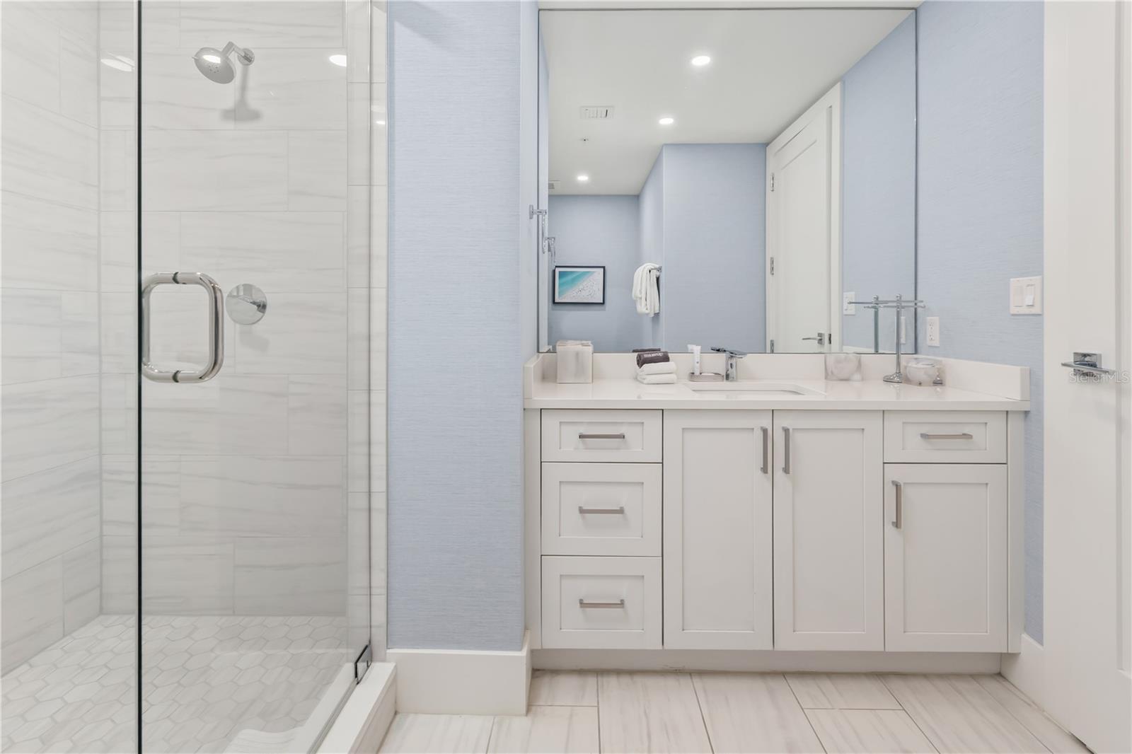 TEN35 SEASIDE - Residential