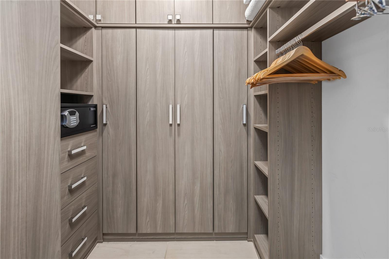 TEN35 SEASIDE - Residential