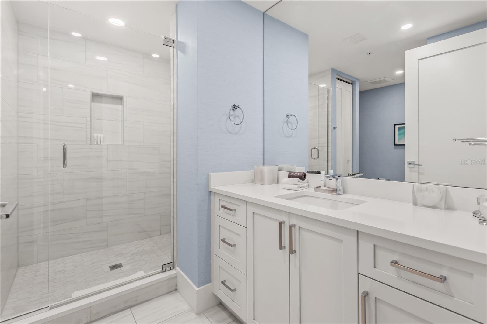 TEN35 SEASIDE - Residential