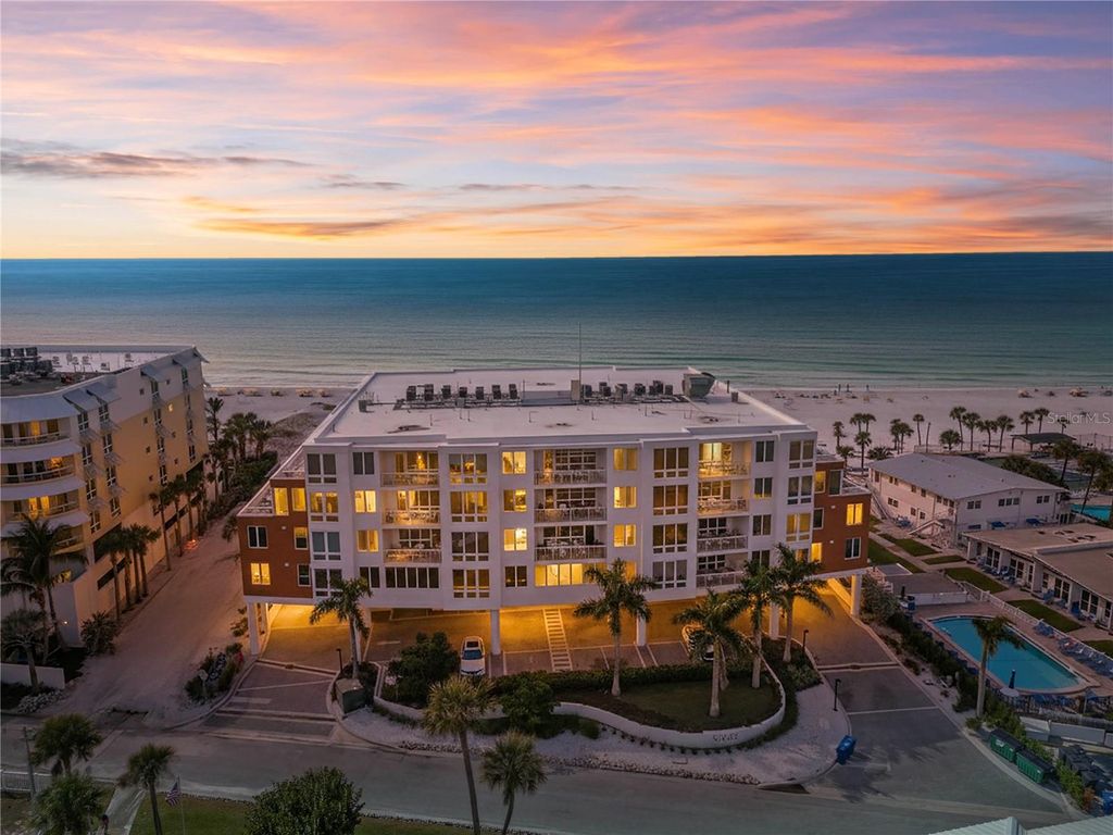 Photo of 1035 Seaside Drive #404, Sarasota, FL 34242 (MLS # A4672742)