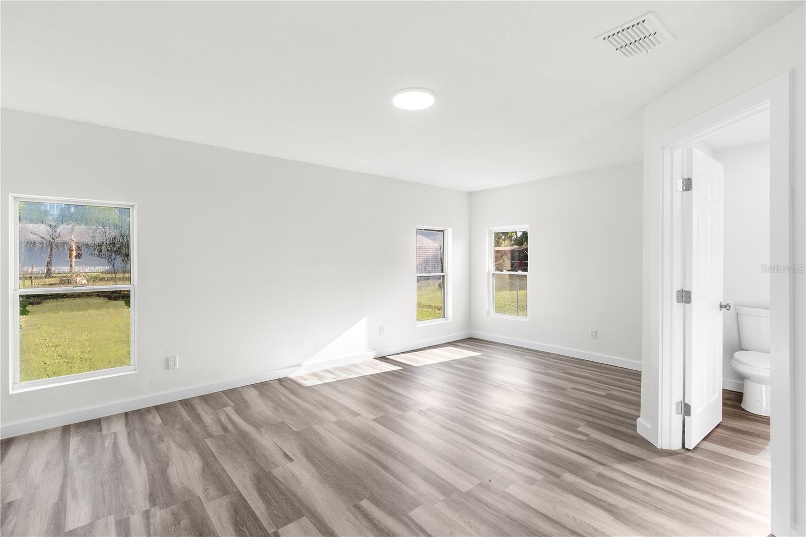 ORANGEWOOD VILLAGE - Residential