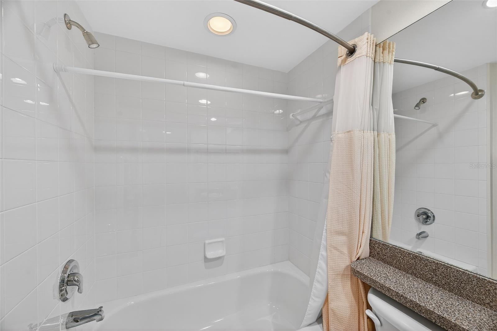 GOLF LAKE CONDO AT EAST BAY - Residential