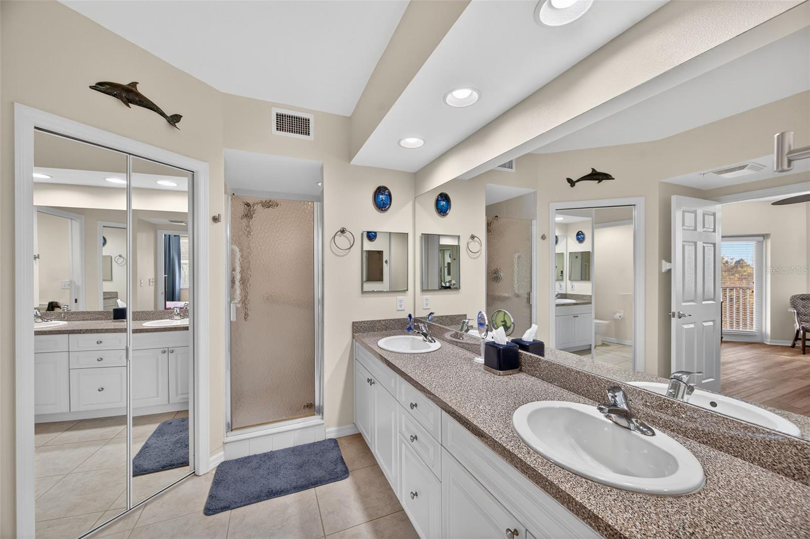 GOLF LAKE CONDO AT EAST BAY - Residential