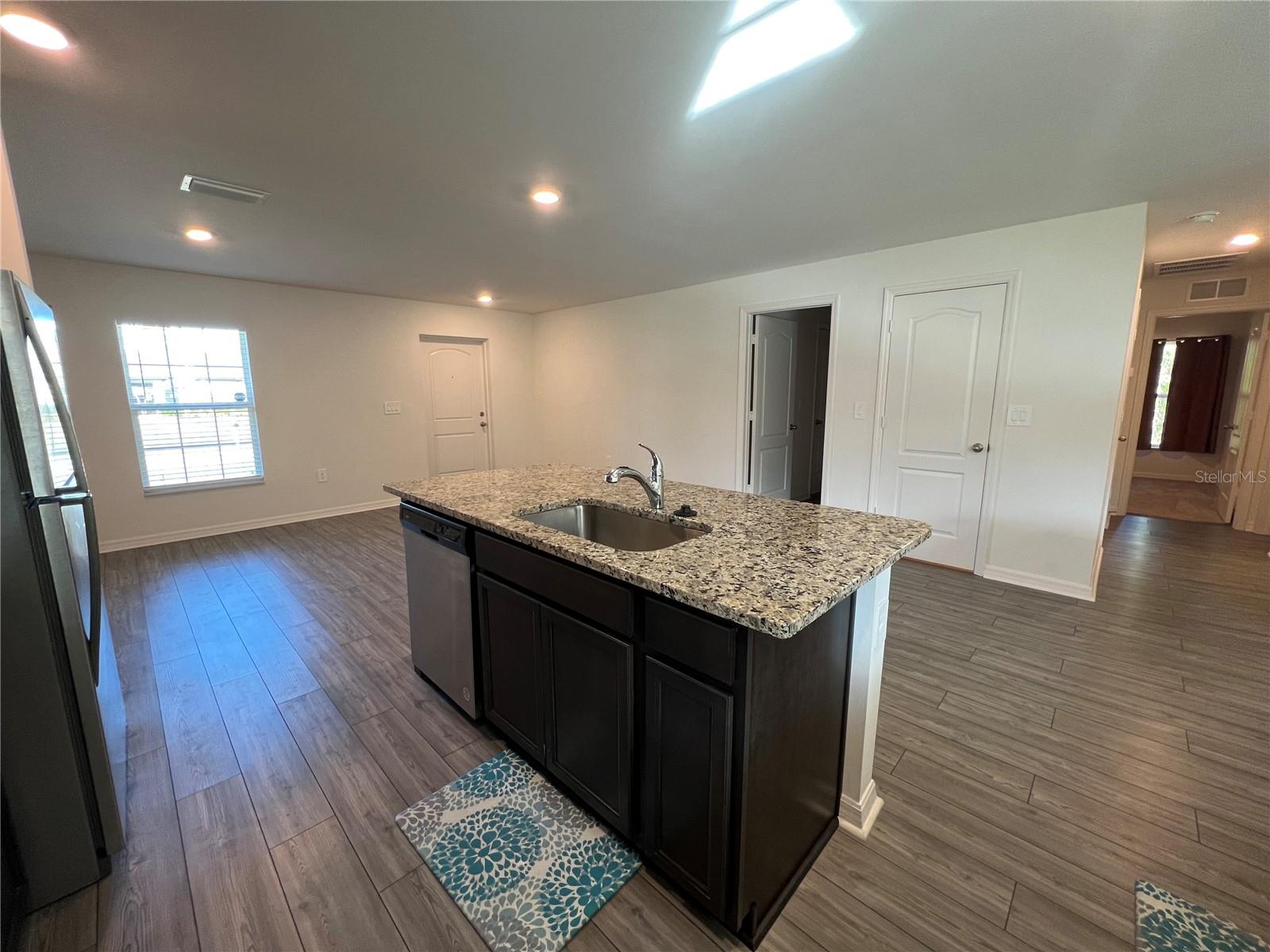 PORT CHARLOTTE SUB 22 - Residential Lease