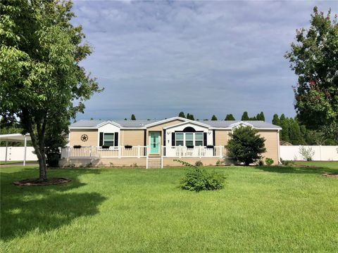 A home in MULBERRY