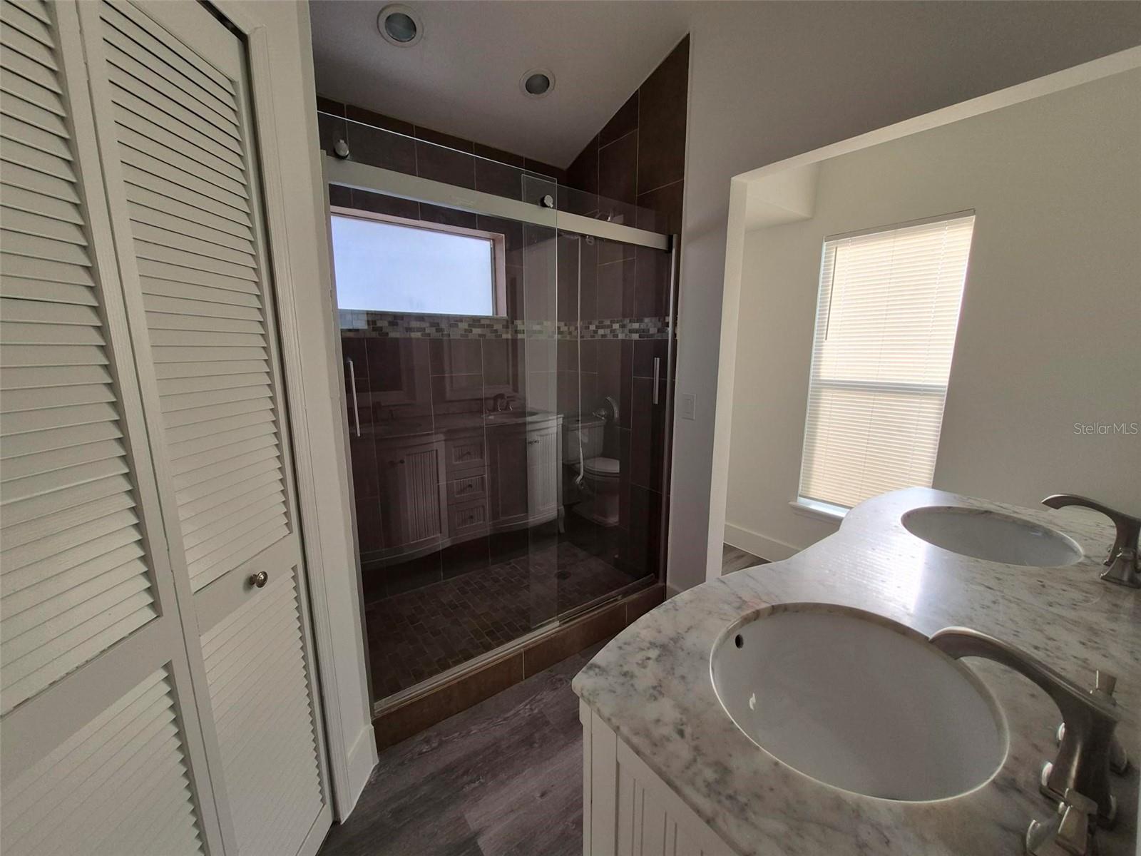 RIVIERA SUB - Residential