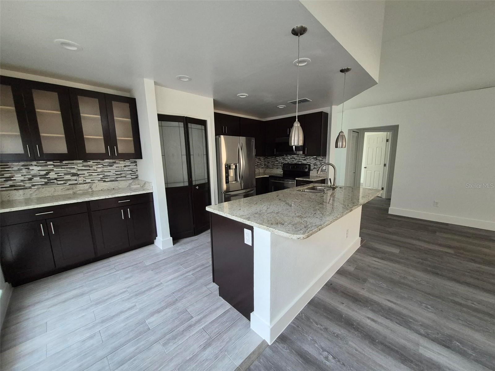 RIVIERA SUB - Residential