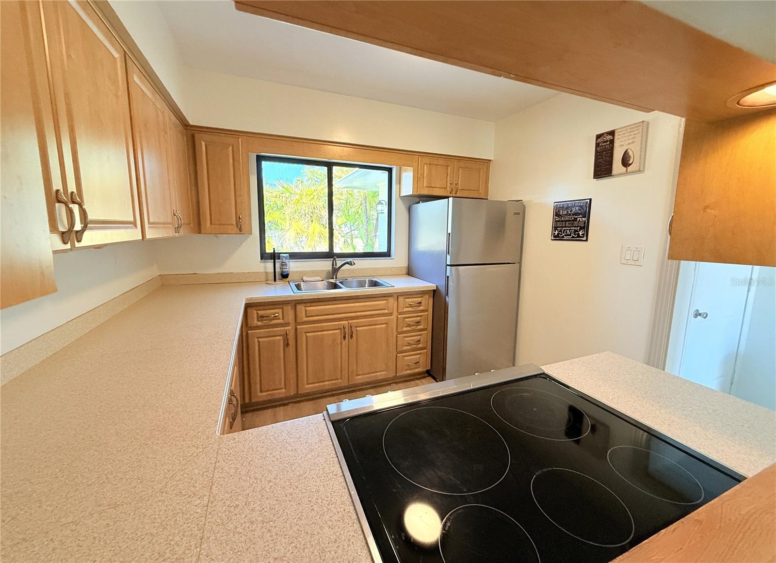 DUNEDIN ISLES 1 - Residential Lease