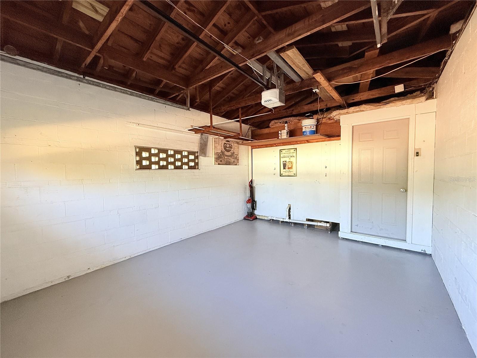 DUNEDIN ISLES 1 - Residential Lease