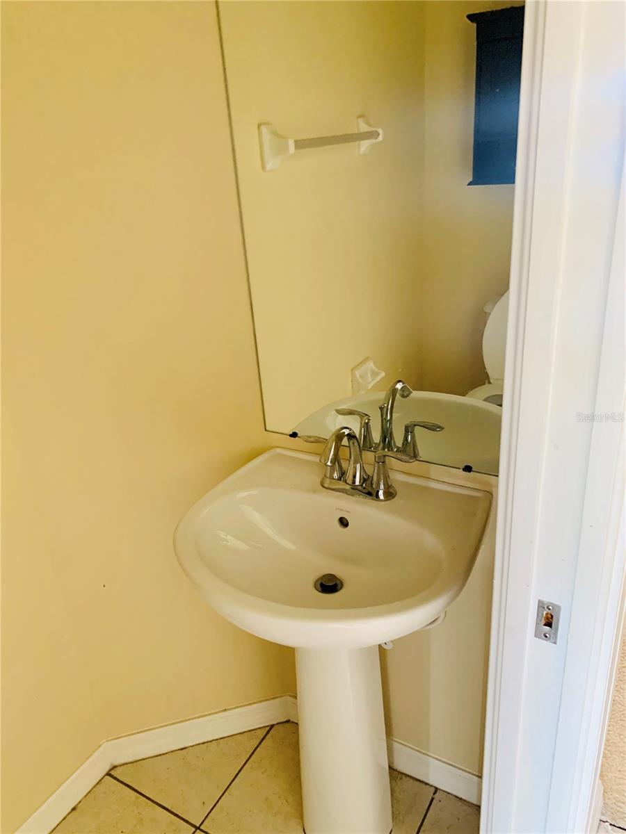 HAMPTON HILLS SOUTH PH 02 - Residential Lease