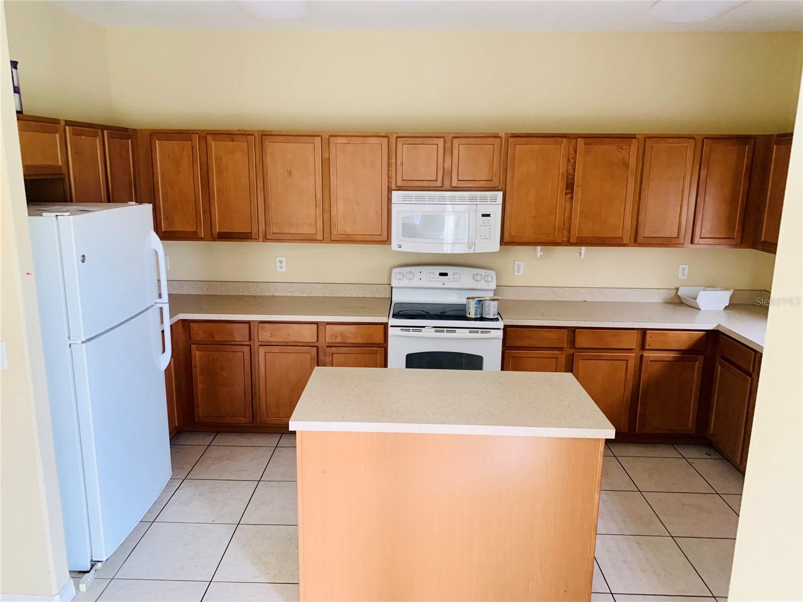 HAMPTON HILLS SOUTH PH 02 - Residential Lease