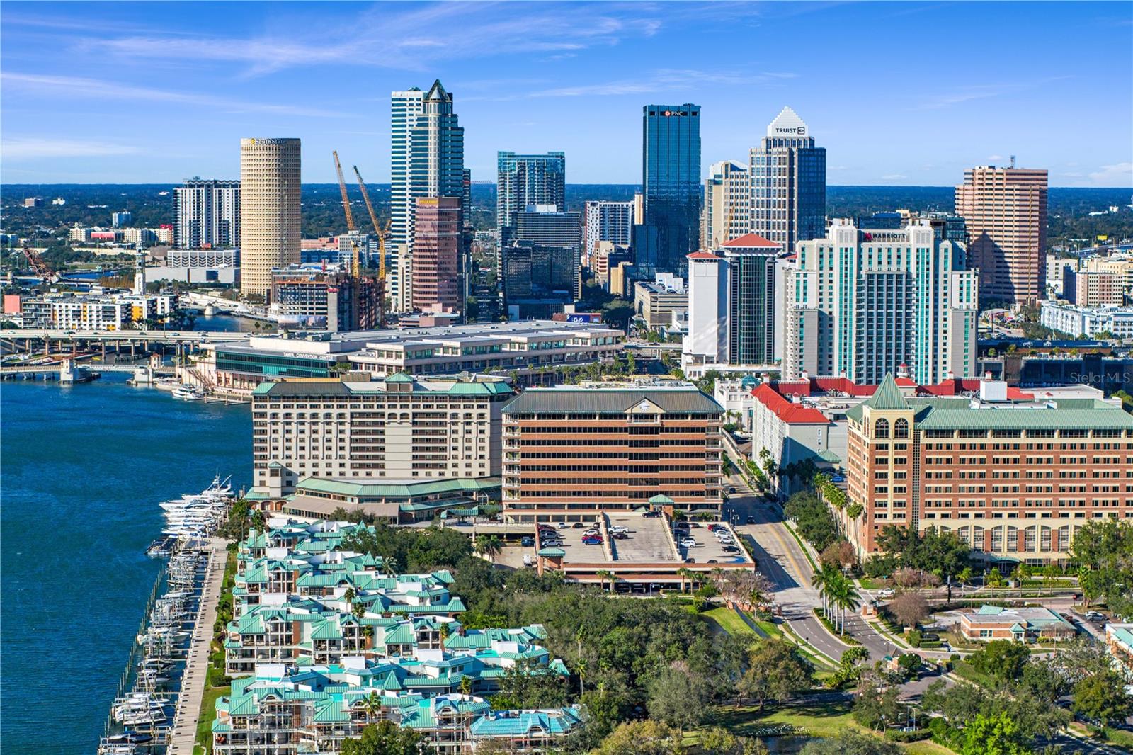 THE TWNHMS AT HARBOUR BAY P - Residential