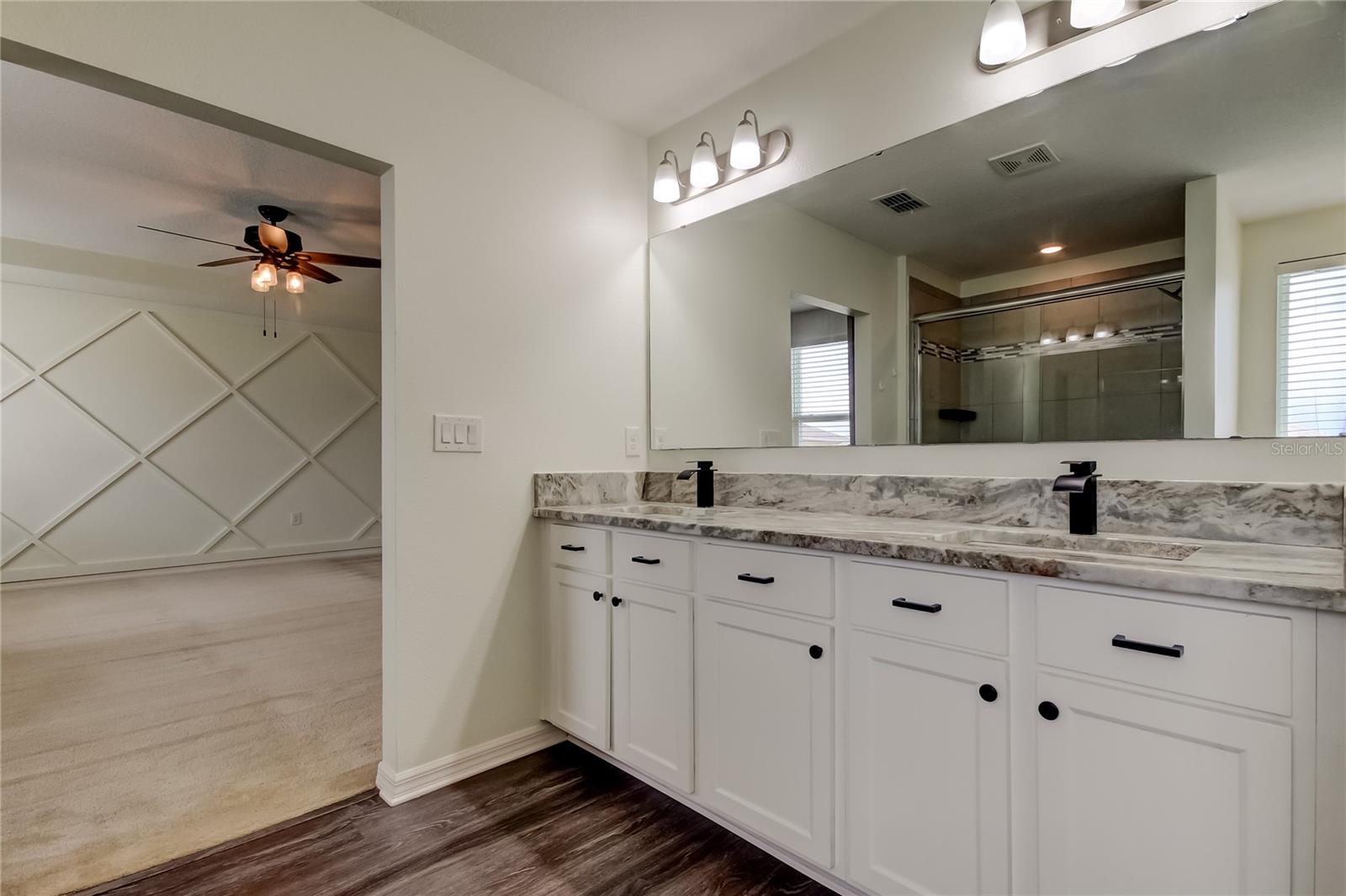 EPPERSON RANCH SOUTH PH 2H-1 - Residential Lease