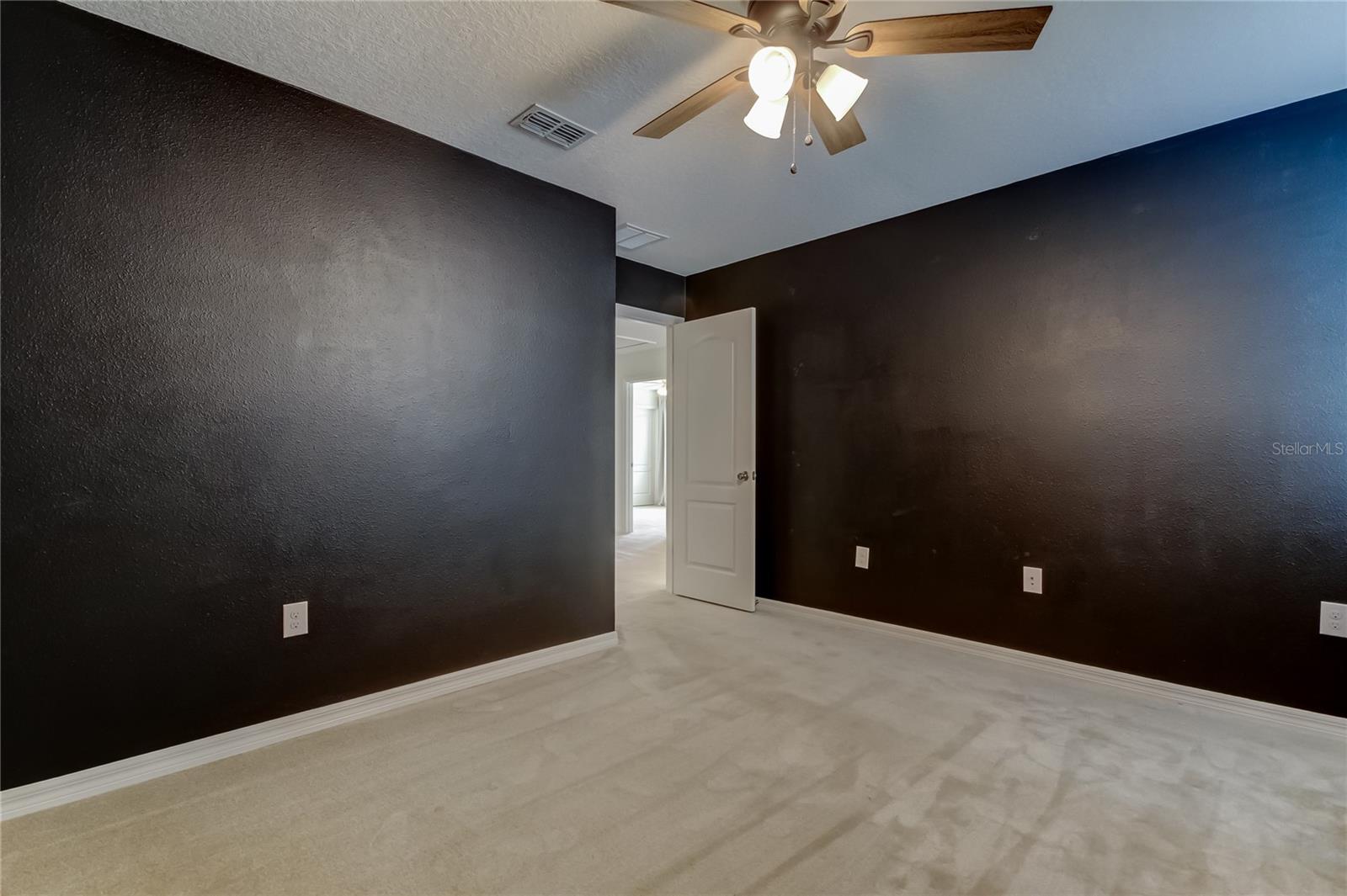 EPPERSON RANCH SOUTH PH 2H-1 - Residential Lease