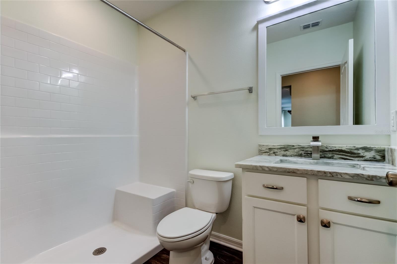 EPPERSON RANCH SOUTH PH 2H-1 - Residential Lease