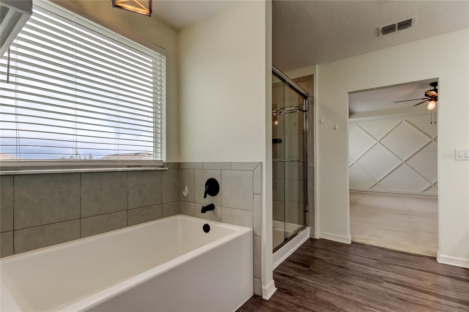 EPPERSON RANCH SOUTH PH 2H-1 - Residential Lease