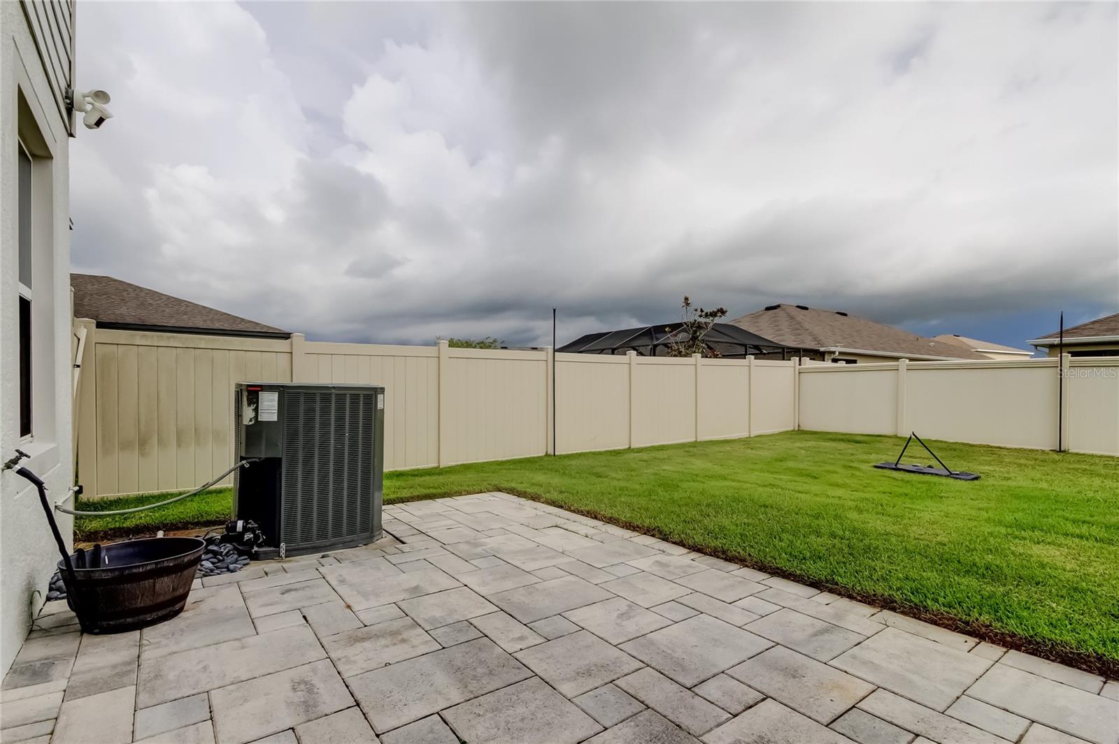 EPPERSON RANCH SOUTH PH 2H-1 - Residential Lease