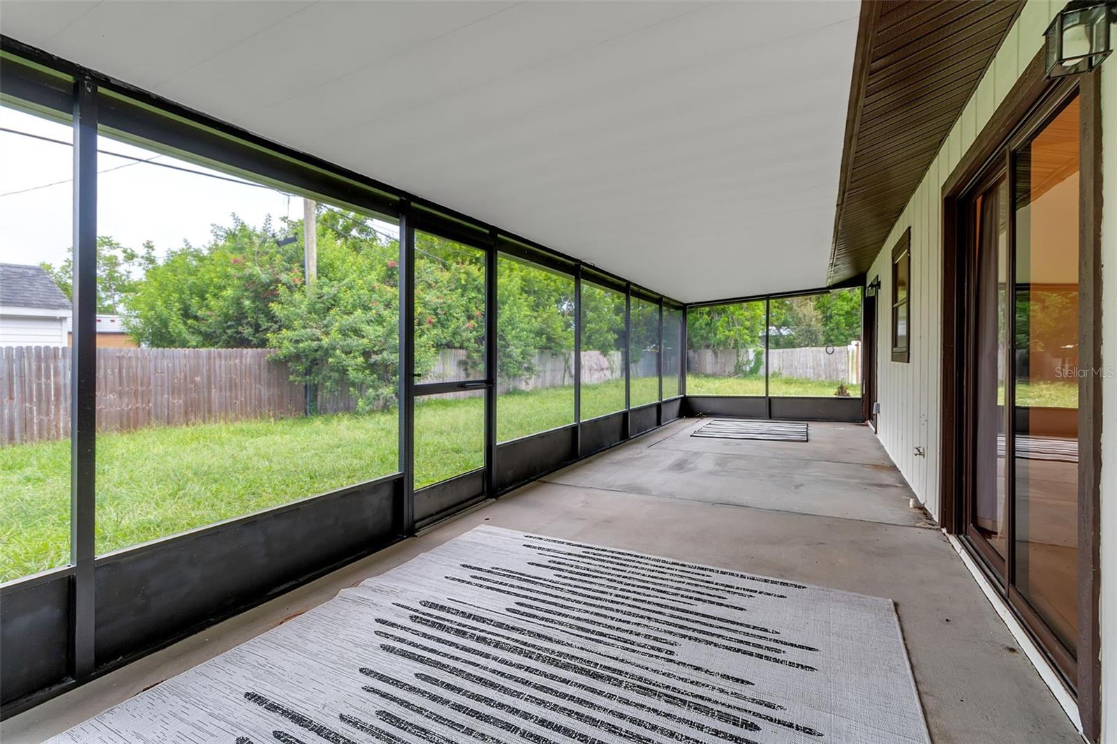 LOCKWOODS - Residential Lease