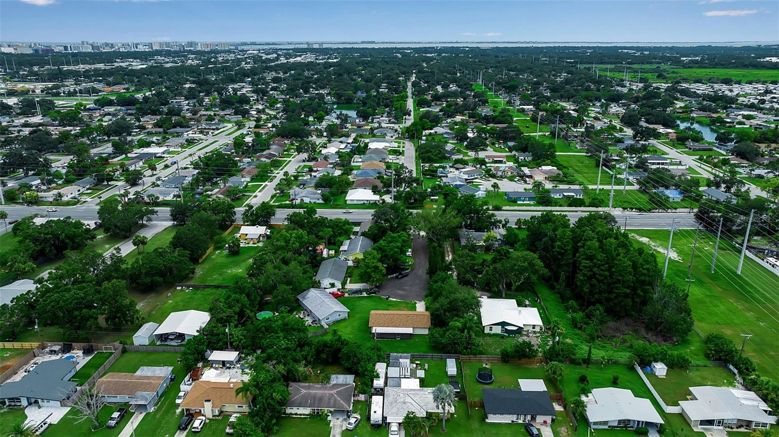 LOCKWOODS - Residential Lease