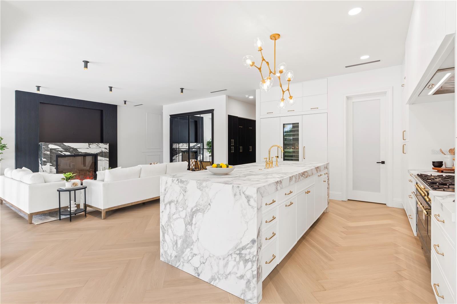 KENILWORTH SHORES SEC 06 - Residential