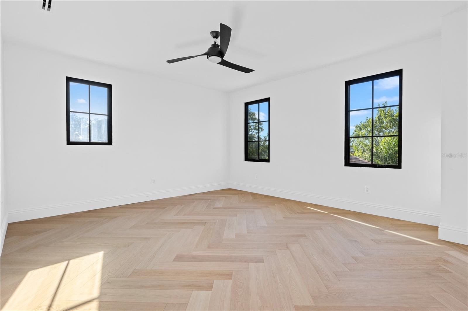 KENILWORTH SHORES SEC 06 - Residential