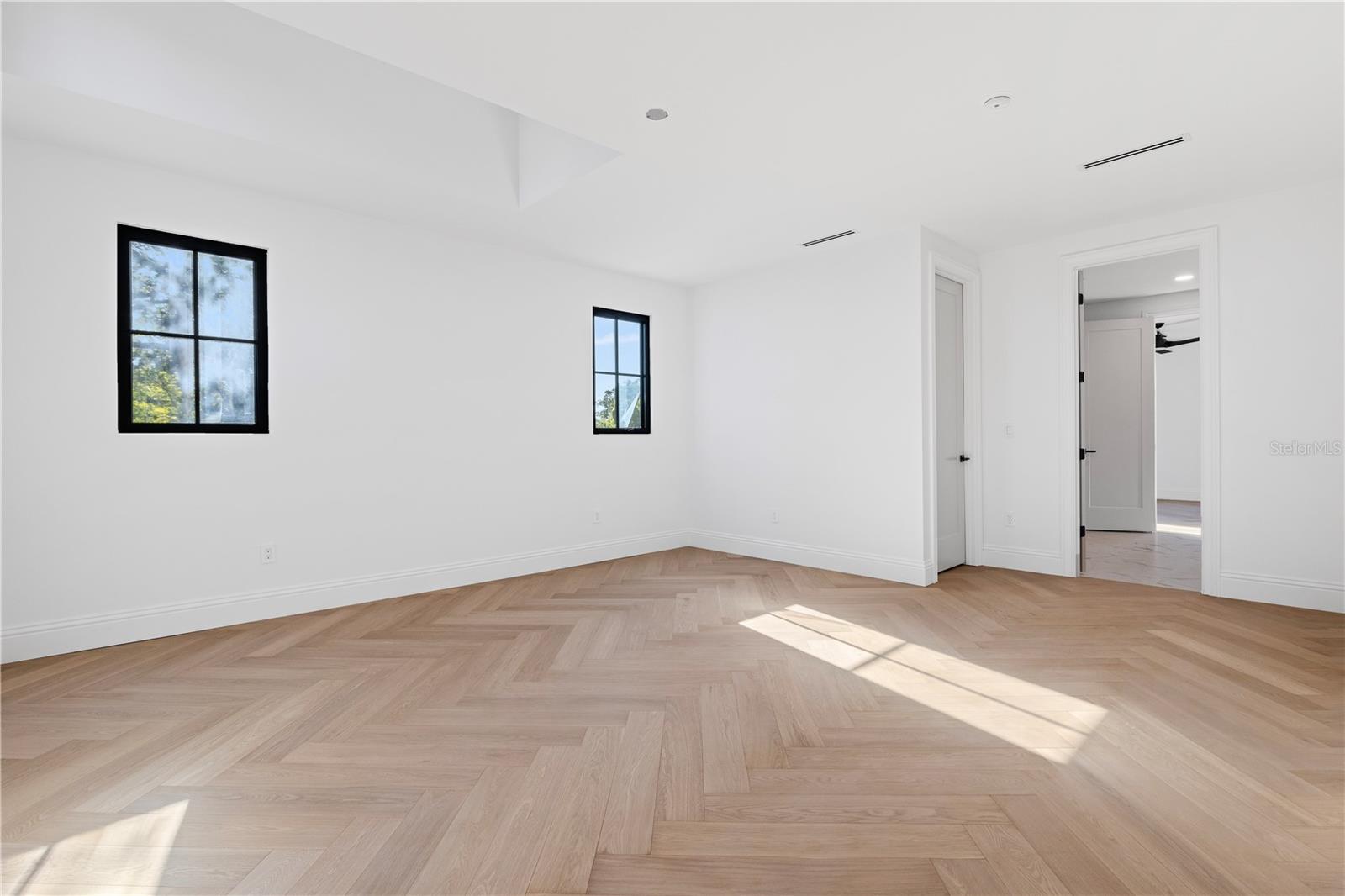 KENILWORTH SHORES SEC 06 - Residential